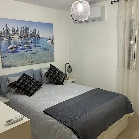 アパート Cris House, Arroyo De La Miel ベナルマデナ